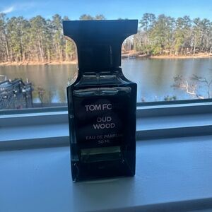 Tom Ford Oud Wood Eau de Parfum 80% full
